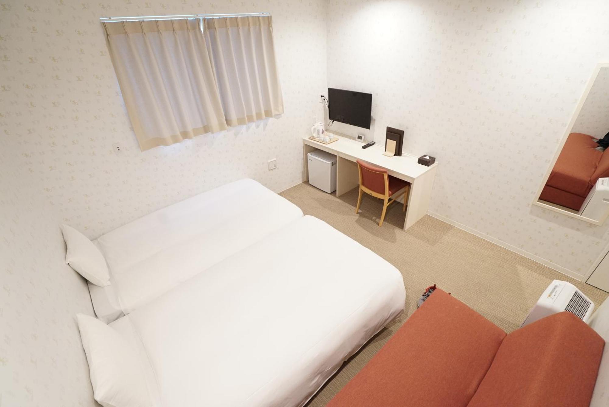 Cvs Bay Hotel New Building Urayasu Exteriör bild